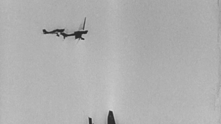 AVIONES VOLANDO.gif (3406 bytes)